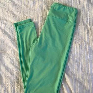 LuLa Roe Green Leggings